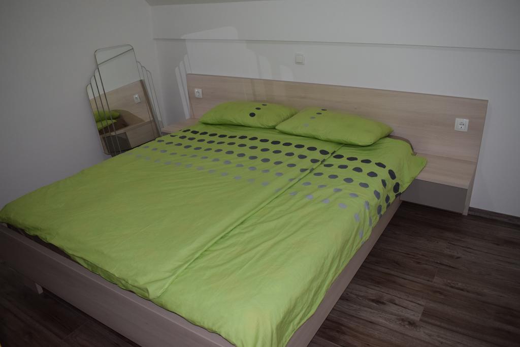 Borovnica Catez Apartman Catez ob Savi Kültér fotó